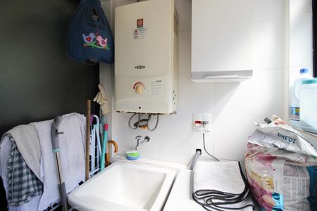 Apartamento à venda com 70m², 2 quartos e 1 vagaÁrea de Serviço