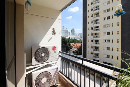Apartamento à venda com 70m², 2 quartos e 1 vagaVaranda