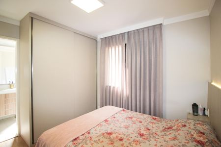 Apartamento à venda com 70m², 2 quartos e 1 vagaSuíte 