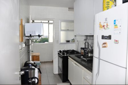 Apartamento à venda com 60m², 2 quartos e 1 vagaDetalhe - Cozinha