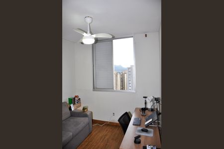 Apartamento à venda com 60m², 2 quartos e 1 vagaDetalhe - Quarto 02