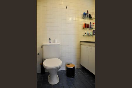 Apartamento à venda com 60m², 2 quartos e 1 vagaDetalhe - Banheiro Social