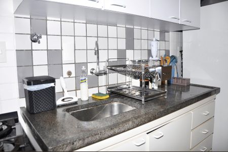 Apartamento à venda com 60m², 2 quartos e 1 vagaDetalhe - Cozinha