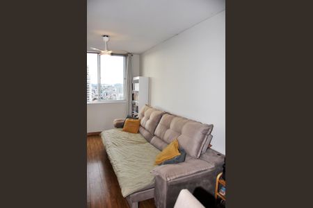 Detalhe - Sala e Sala de Jantar de apartamento à venda com 2 quartos, 60m² em Vila Mangalot, São Paulo