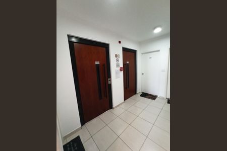 Apartamento à venda com 60m², 2 quartos e 1 vagaHall Elevadores