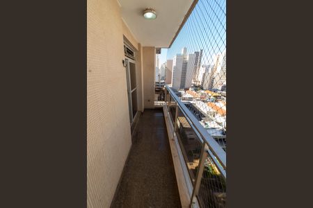 Apartamento à venda com 141m², 3 quartos e 1 vaga Apartamento à venda com 141m², 3 quartos e 1 vagaSACADA