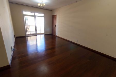 Apartamento à venda com 141m², 3 quartos e 1 vaga Apartamento à venda com 141m², 3 quartos e 1 vagaSALA