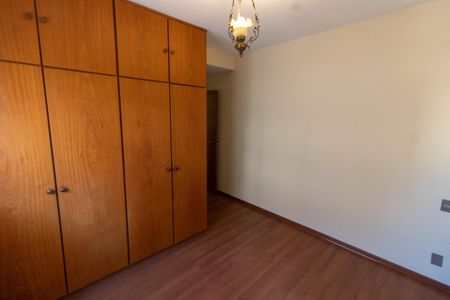 Apartamento à venda com 141m², 3 quartos e 1 vaga Apartamento à venda com 141m², 3 quartos e 1 vagaQUARTO 2