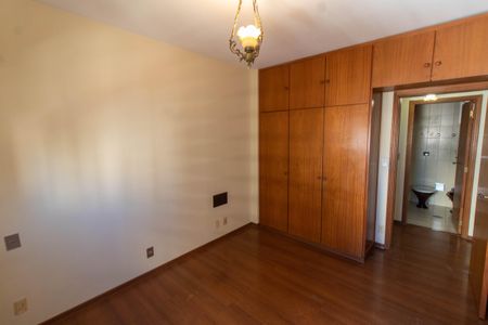 Apartamento à venda com 141m², 3 quartos e 1 vaga Apartamento à venda com 141m², 3 quartos e 1 vagaQUARTO 1