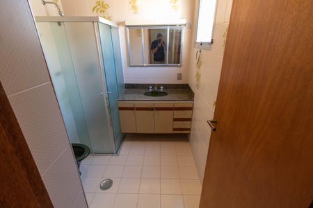 Apartamento à venda com 141m², 3 quartos e 1 vaga Apartamento à venda com 141m², 3 quartos e 1 vagaBANHEIRO DA SUITE