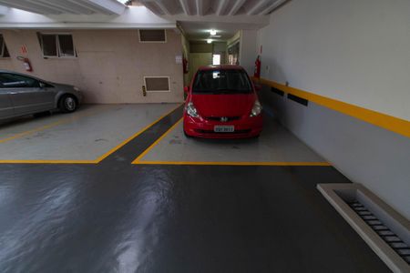 Apartamento à venda com 141m², 3 quartos e 1 vaga Apartamento à venda com 141m², 3 quartos e 1 vagaGARAGEM