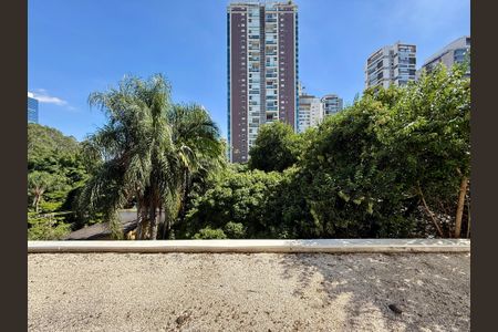 Apartamento para alugar com 43m², 1 quarto e 1 vagaVista 