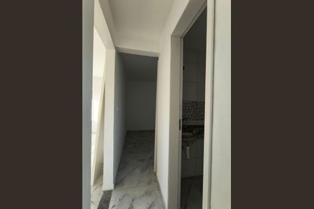 Apartamento para alugar com 36m², 2 quartos e sem vagaBanheiro Corredor