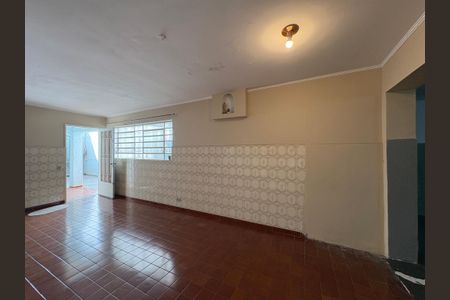 Casa à venda com 250m², 4 quartos e 4 vagas Casa à venda com 250m², 4 quartos e 4 vagasEspaço de Jogos