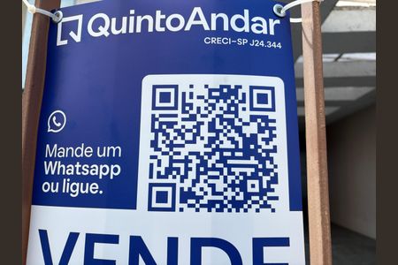 Casa à venda com 250m², 4 quartos e 4 vagas Casa à venda com 250m², 4 quartos e 4 vagasPlaca