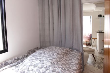 Apartamento à venda com 37m², 1 quarto e 1 vagaQuarto