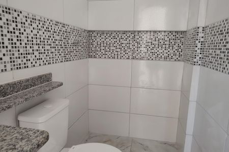Apartamento para alugar com 36m², 2 quartos e sem vaga Apartamento para alugar com 36m², 2 quartos e sem vagaBanheiro