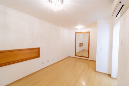 Casa de condomínio para alugar com 177m², 3 quartos e 2 vagas Casa de condomínio para alugar com 177m², 3 quartos e 2 vagasSuíte