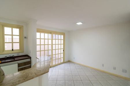 Casa de condomínio para alugar com 177m², 3 quartos e 2 vagas Casa de condomínio para alugar com 177m², 3 quartos e 2 vagasCozinha