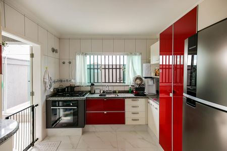 Casa à venda com 125m², 3 quartos e 3 vagasCozinha 