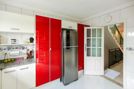 Casa à venda com 125m², 3 quartos e 3 vagasCozinha 