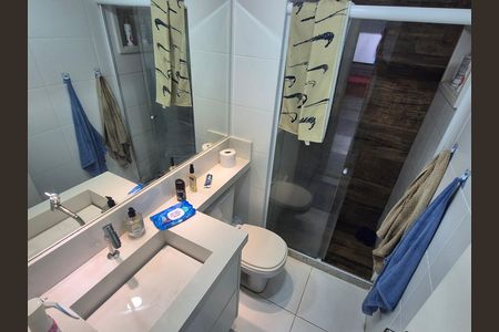 Apartamento à venda com 81m², 3 quartos e 1 vaga Apartamento à venda com 81m², 3 quartos e 1 vagaBanheiro