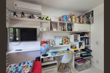 Apartamento à venda com 81m², 3 quartos e 1 vaga Apartamento à venda com 81m², 3 quartos e 1 vagaQuarto