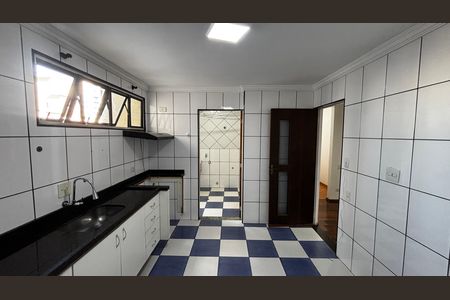 Cozinha de apartamento para alugar com 3 quartos, 105m² em Parque das Nações, Santo André