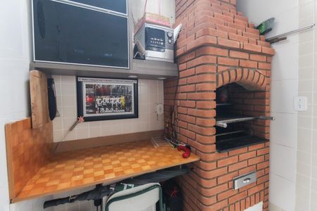 Casa à venda com 300m², 6 quartos e 1 vagaÁrea de Serviço - Churrasqueira Cs 2