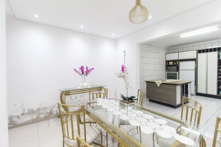 Casa à venda com 300m², 6 quartos e 1 vagaCopa