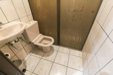 Casa à venda com 300m², 6 quartos e 1 vagaBanheiro Social