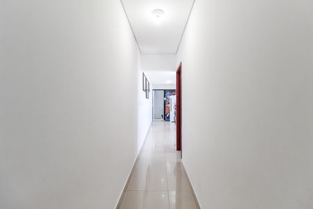 Casa à venda com 300m², 6 quartos e 1 vagaCorredor Casa 2