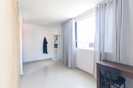 Casa à venda com 300m², 6 quartos e 1 vagaSuíte Casa 2