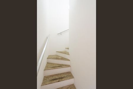 Casa de condomínio para alugar com 122m², 3 quartos e 3 vagas