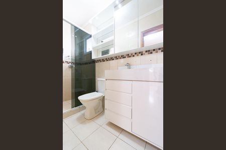 Casa de condomínio para alugar com 122m², 3 quartos e 3 vagas