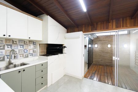 Casa de condomínio para alugar com 122m², 3 quartos e 3 vagas