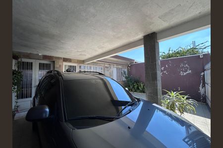 Casa à venda com 125m², 2 quartos e 2 vagas Casa à venda com 125m², 2 quartos e 2 vagasGaragem