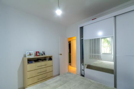 Apartamento à venda com 68m², 3 quartos e 1 vagaQuarto 2