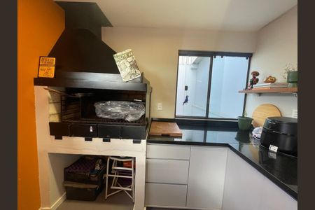 Apartamento à venda com 104m², 2 quartos e 1 vaga