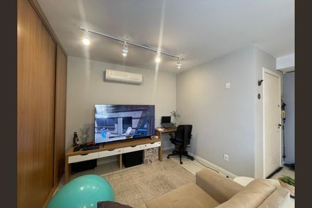 Apartamento à venda com 104m², 2 quartos e 1 vaga