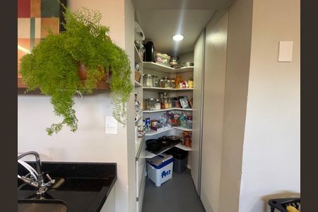 Apartamento à venda com 104m², 2 quartos e 1 vaga