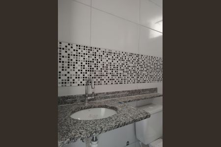 Apartamento para alugar com 32m², 1 quarto e sem vagaBanheiro 