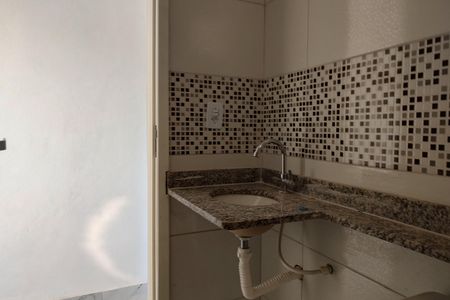 Apartamento para alugar com 32m², 1 quarto e sem vaga Apartamento para alugar com 32m², 1 quarto e sem vagaBanheiro