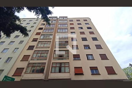Apartamento à venda com 80m², 1 quarto e sem vaga Apartamento à venda com 80m², 1 quarto e sem vagaFachada