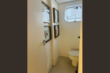 Apartamento à venda com 122m², 2 quartos e 2 vagasBanheiro