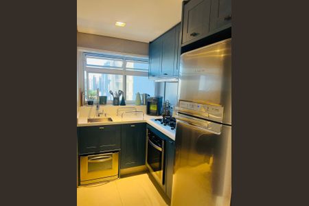 Apartamento à venda com 122m², 2 quartos e 2 vagasCozinha