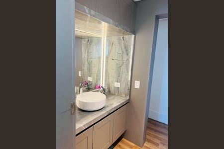 Apartamento à venda com 122m², 2 quartos e 2 vagasBanheiro