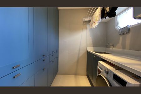 Apartamento à venda com 122m², 2 quartos e 2 vagasÁrea de Serviço