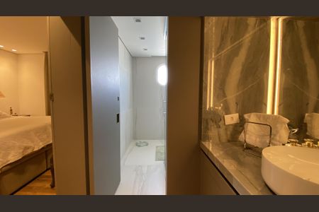 Apartamento à venda com 122m², 2 quartos e 2 vagasBanheiro
