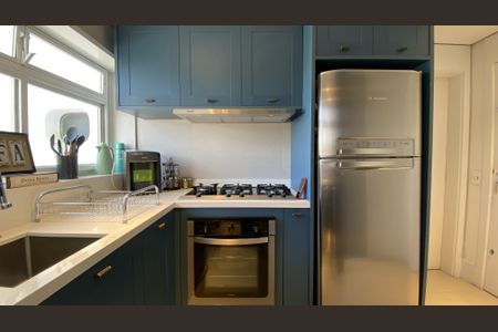 Apartamento à venda com 122m², 2 quartos e 2 vagasCozinha